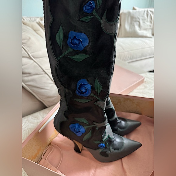 MIU MIU Floral Embellished Runway Boots As Seen On TAYLOR SWIFT In VOGUE - Picture 5 of 11